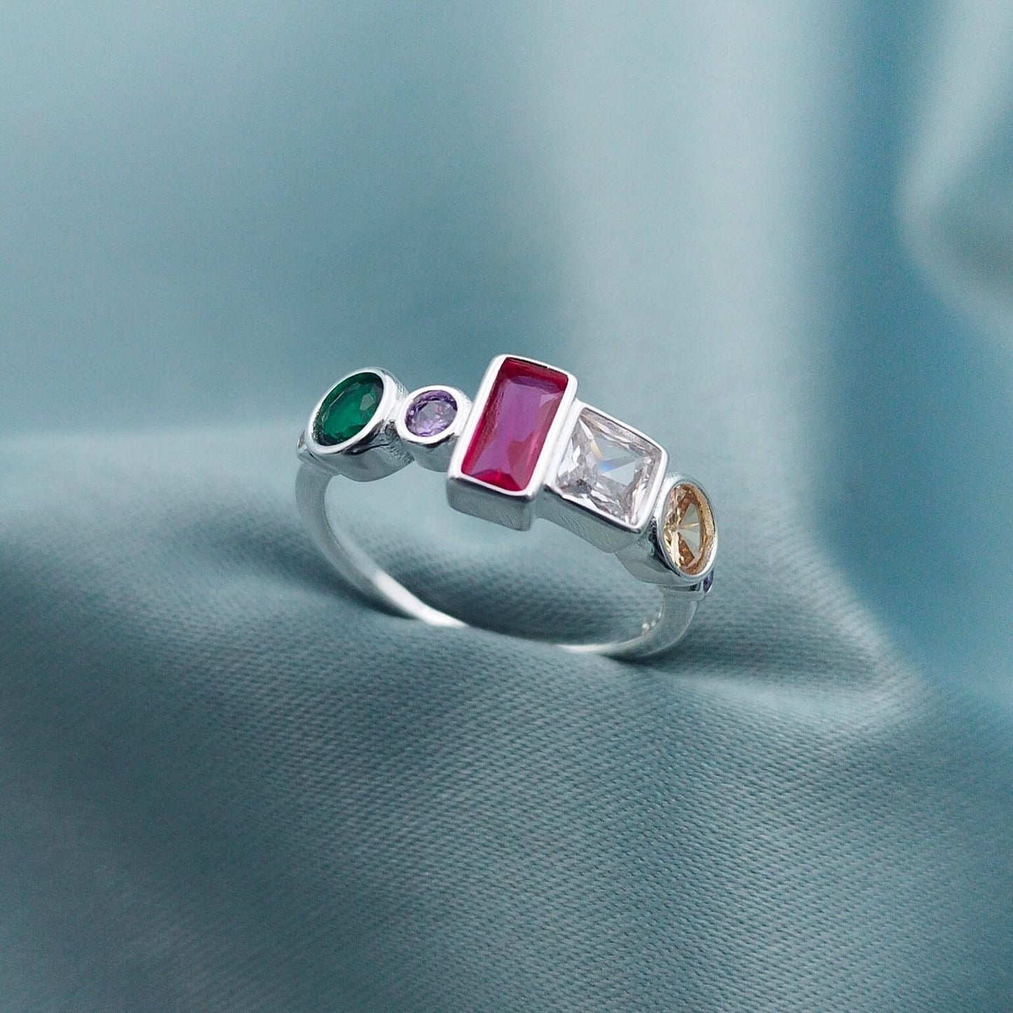 Anillo circones geométrico multicolor