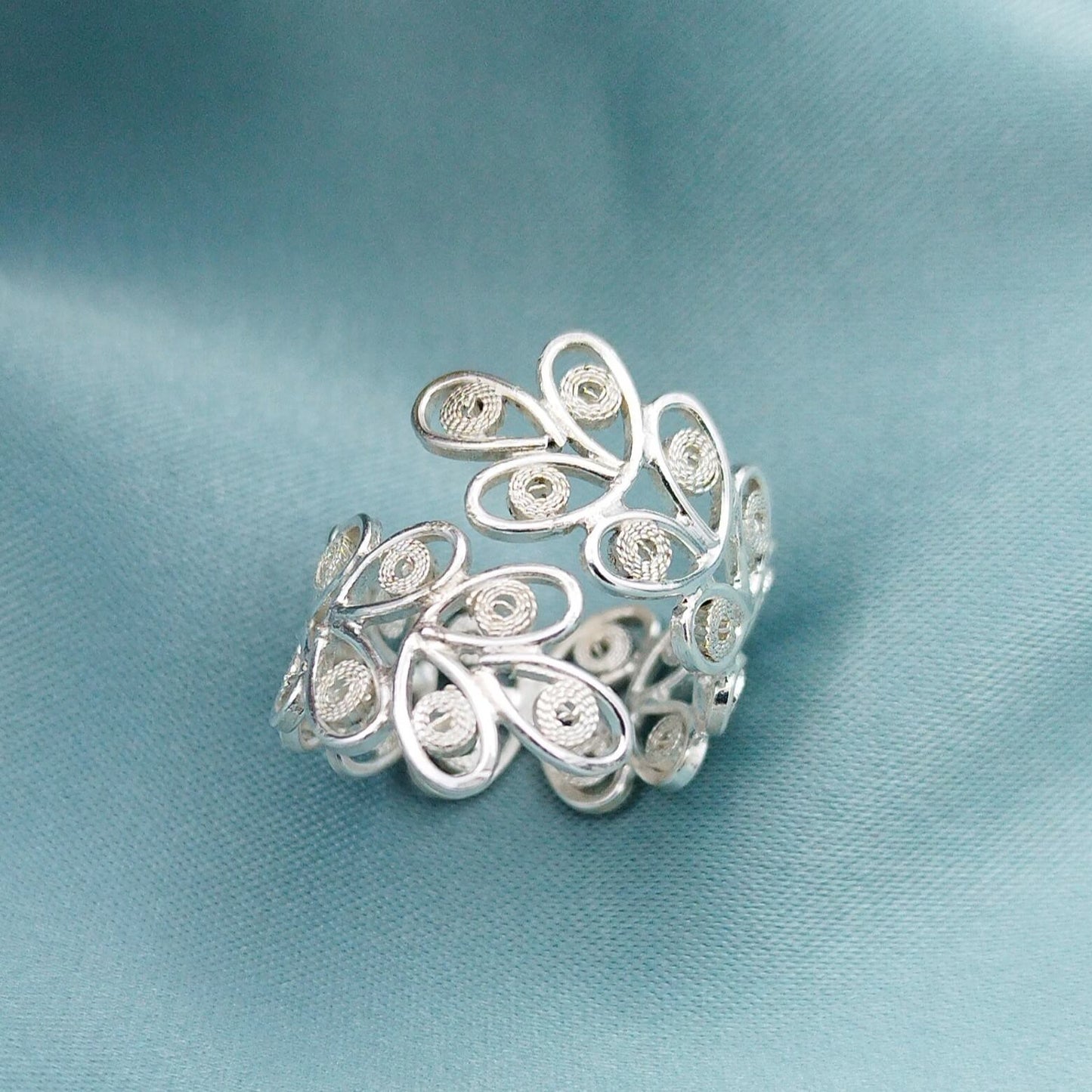 Anillo filigrana Laureles