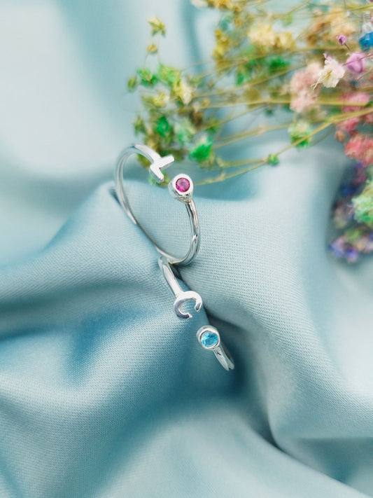 Anillo Inicial con piedra personalizado