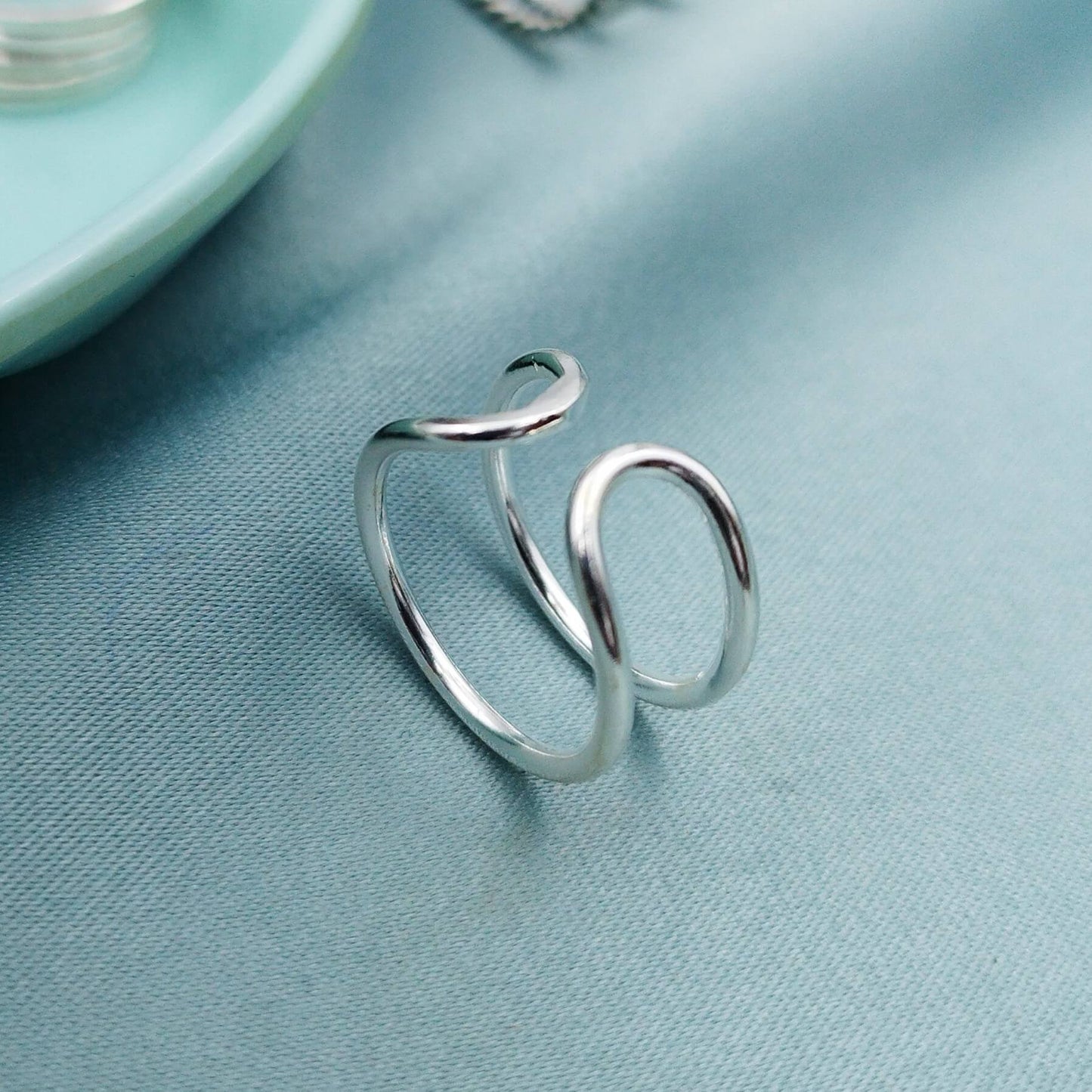 Anillo minimalista Curvas