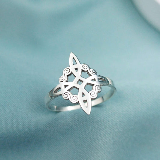 Anillo Nudo de bruja