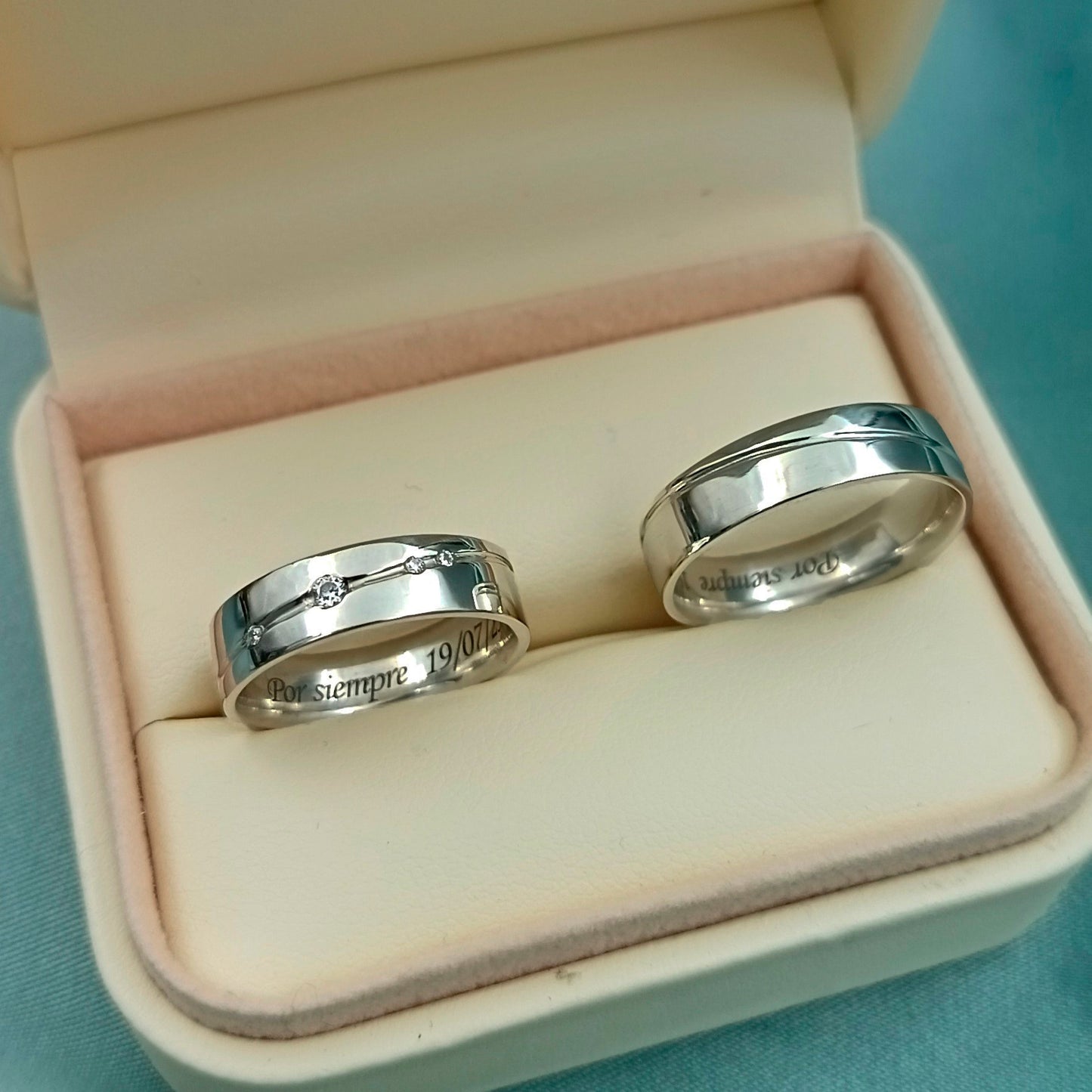 Anillos de matrimonio Sincronía Oro 18K