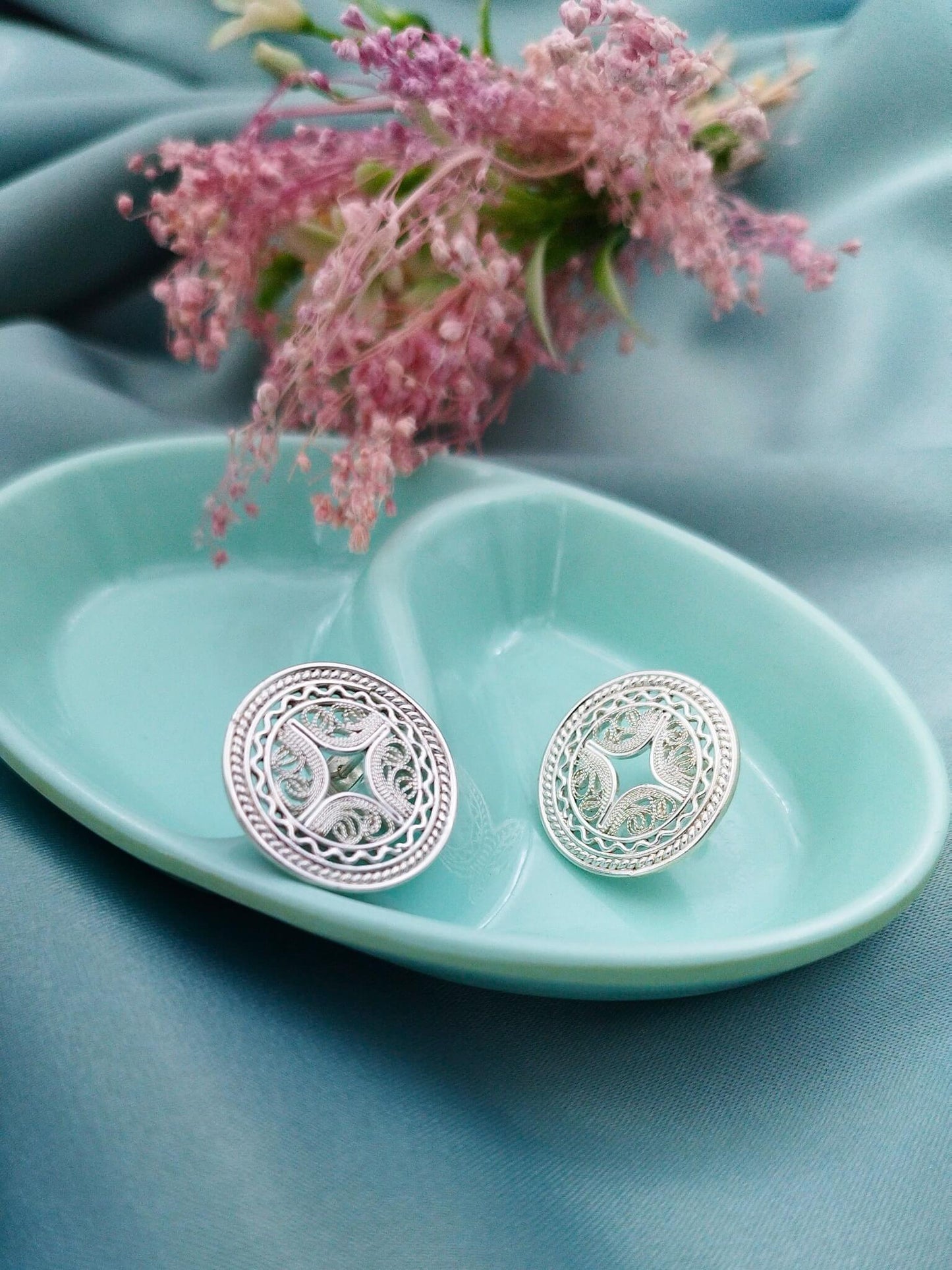 Aretes Redondos estrella filigrana