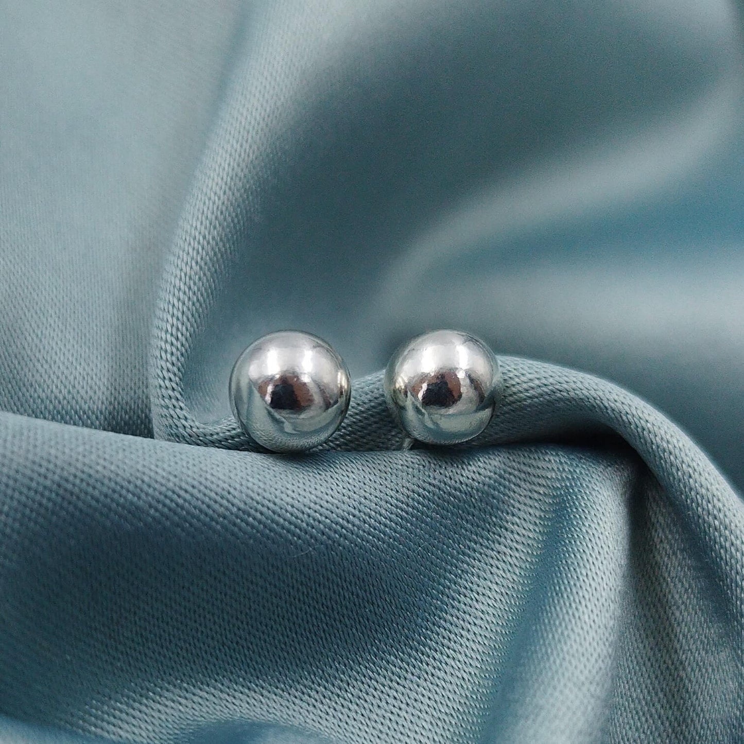 Aretes Bolas lisas