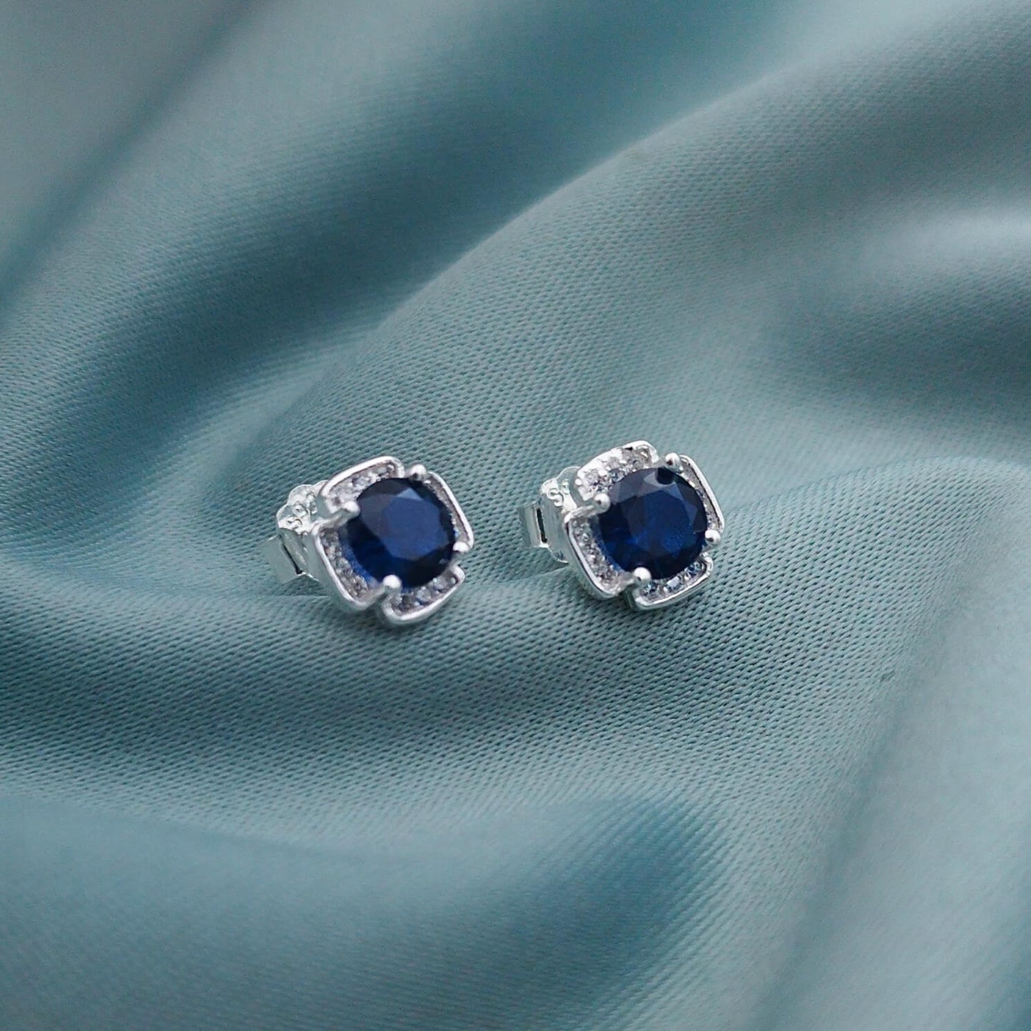 Aretes Flor pétalos cuadrados azul