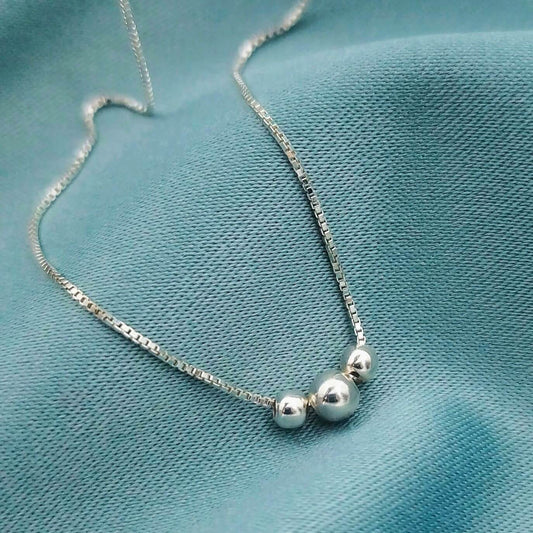 Collar 3 bolitas cadena veneciana