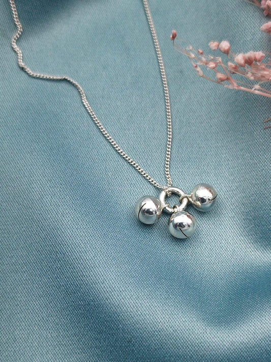 Collar Aro con 3 bolitas