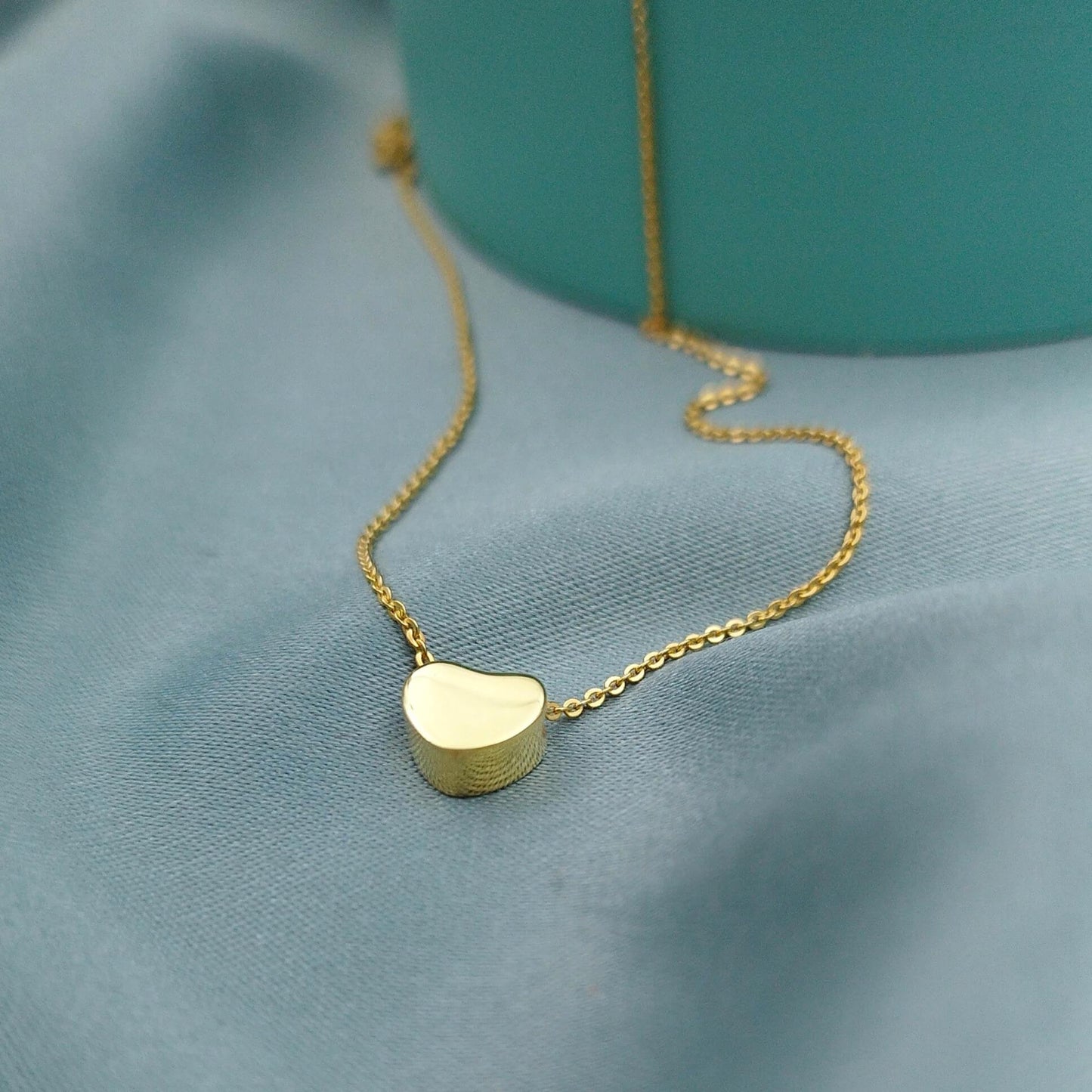 Collar Corazón 3D Dorado