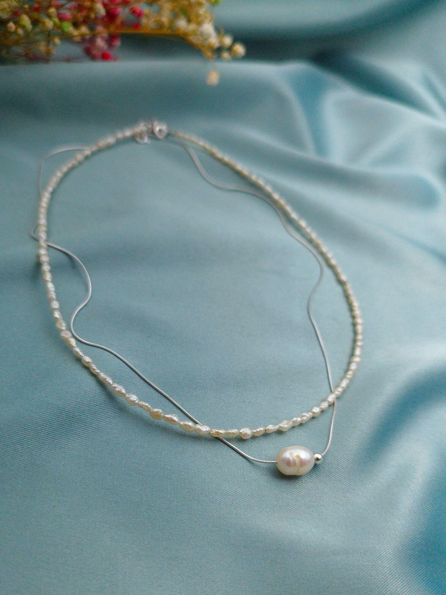 Collar doble perlas arroz y cola ratón