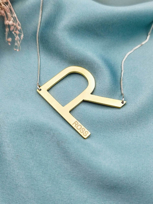 Collar Inicial dorado