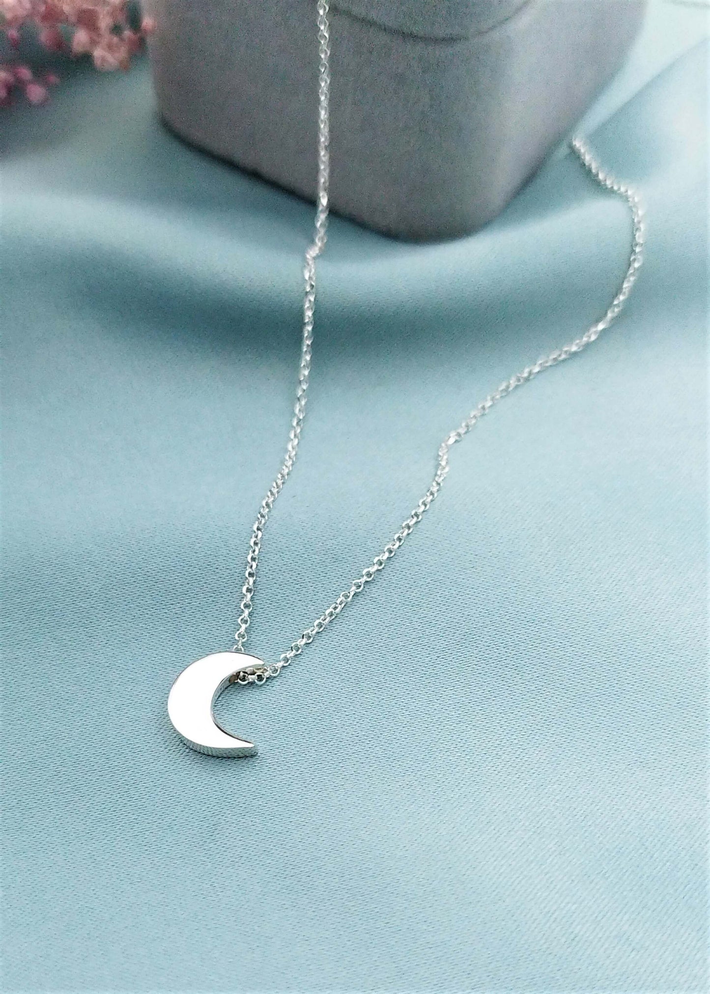 Collar Luna 3D grande