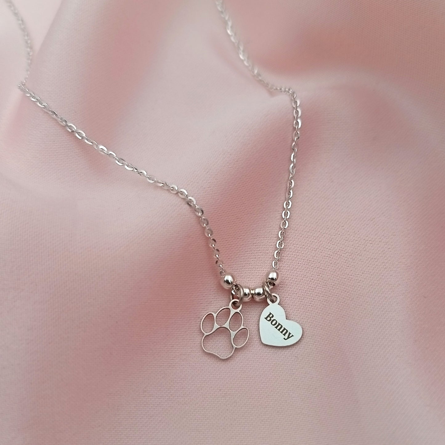 Collar Patita de perro y Corazón