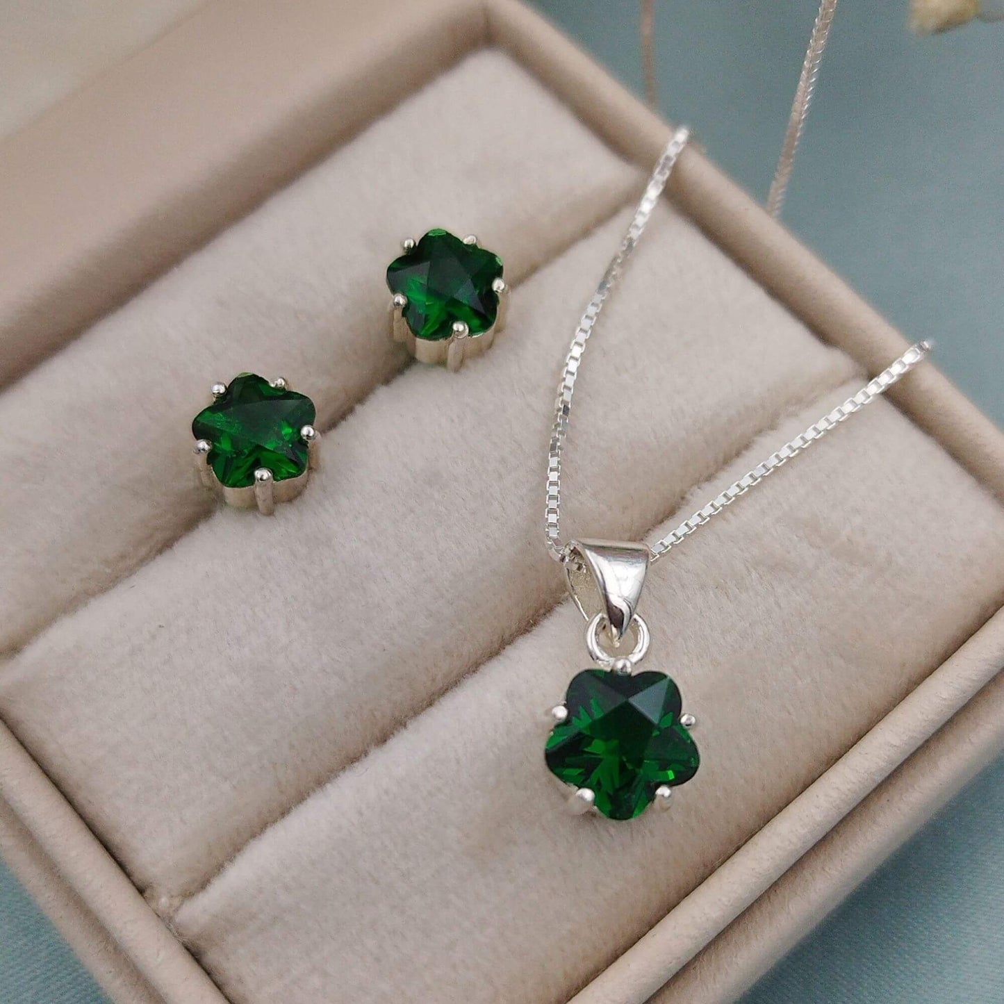 Conjunto Estrella circón