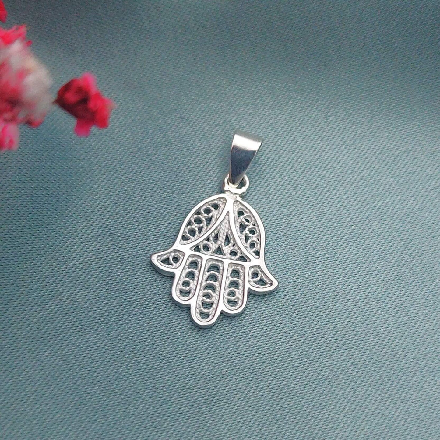 Dije Hamsa estilo Filigrana