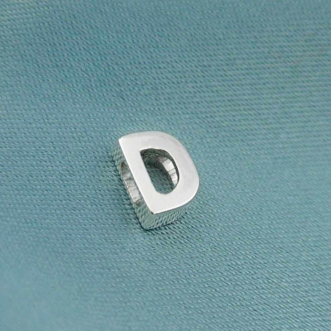 Dije letra 3D