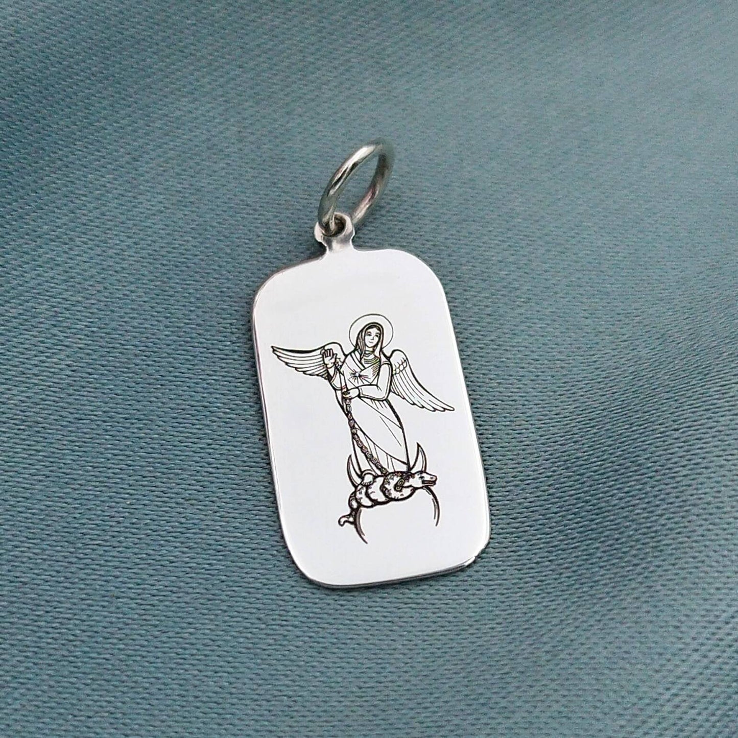 Medalla Virgen del Panecillo