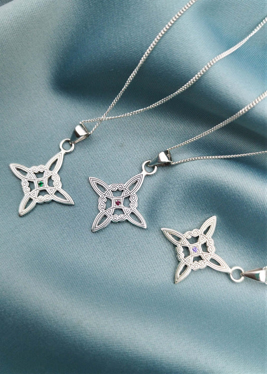 Collar Nudo de Bruja con piedra