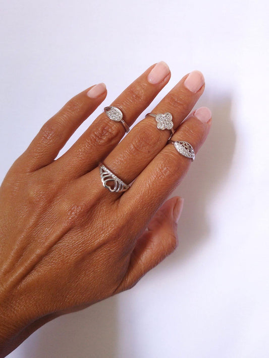 Anillo meñiquero Flor