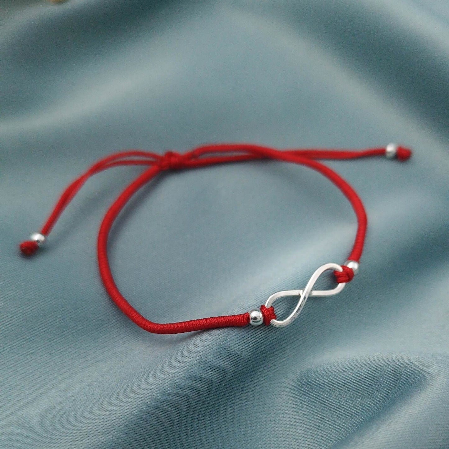 Pulsera macramé enrollado Infinito