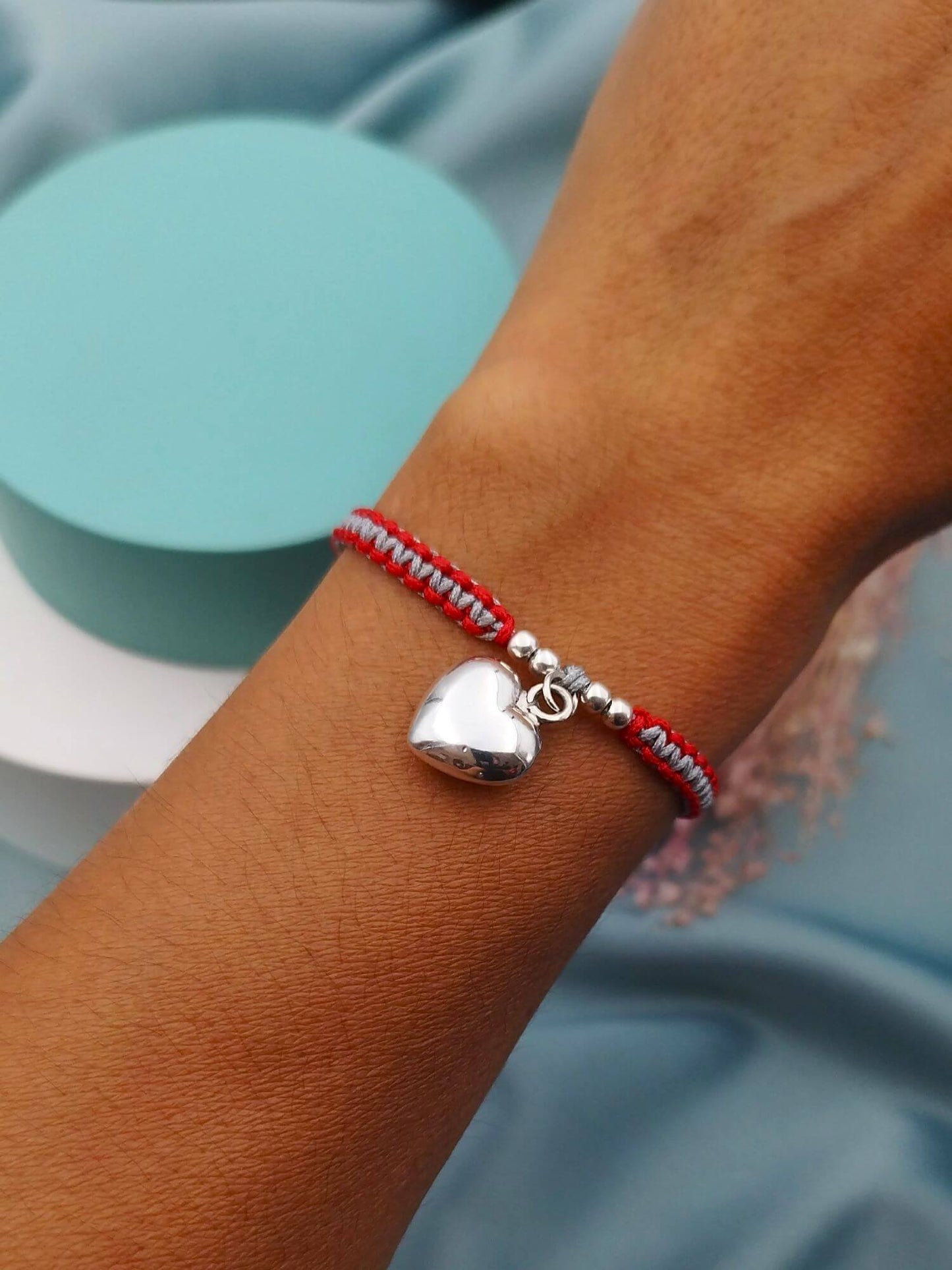 Pulsera macramé corazón inflado