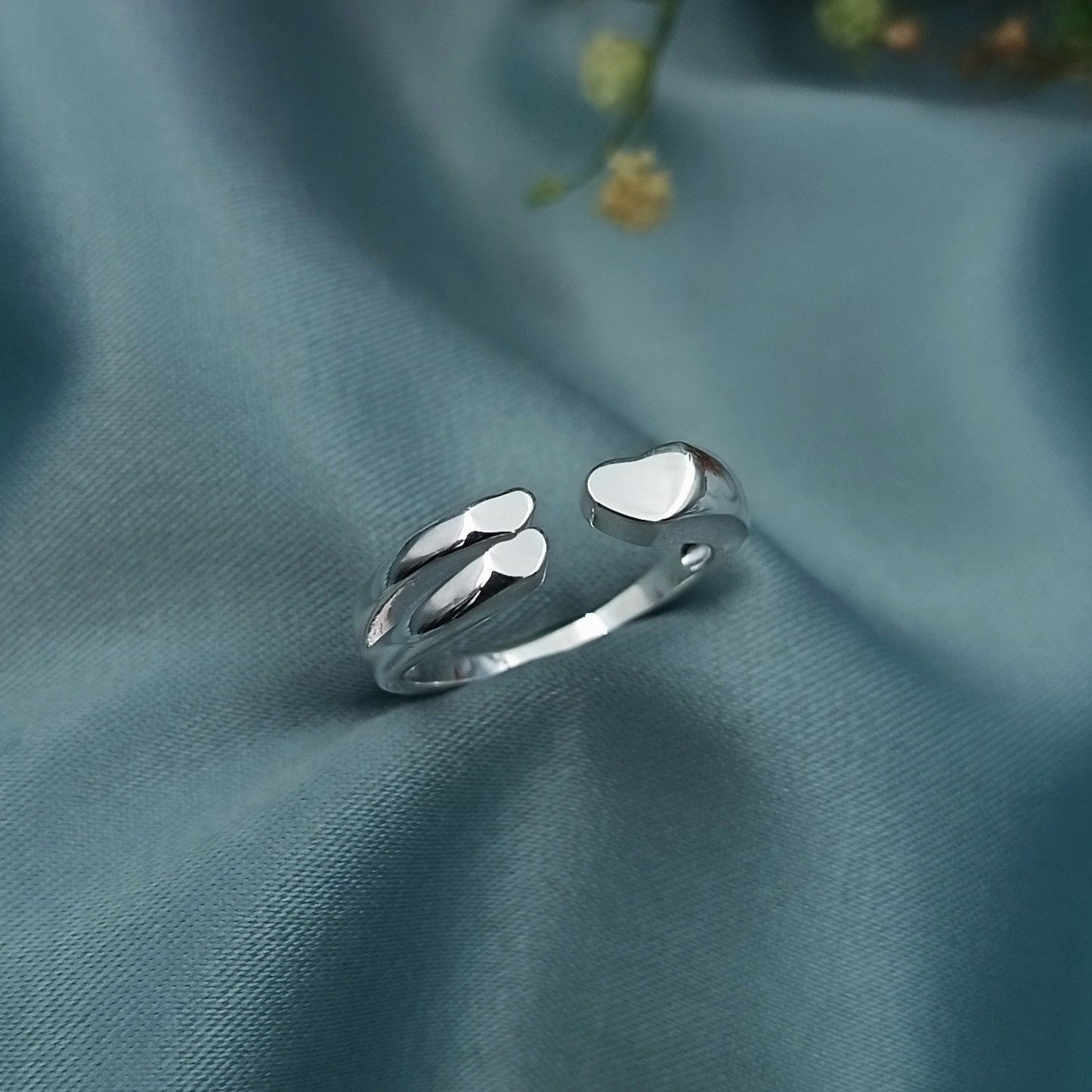 Anillo Abierto Corazones