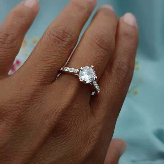 Anillo de Compromiso canal brillante 20