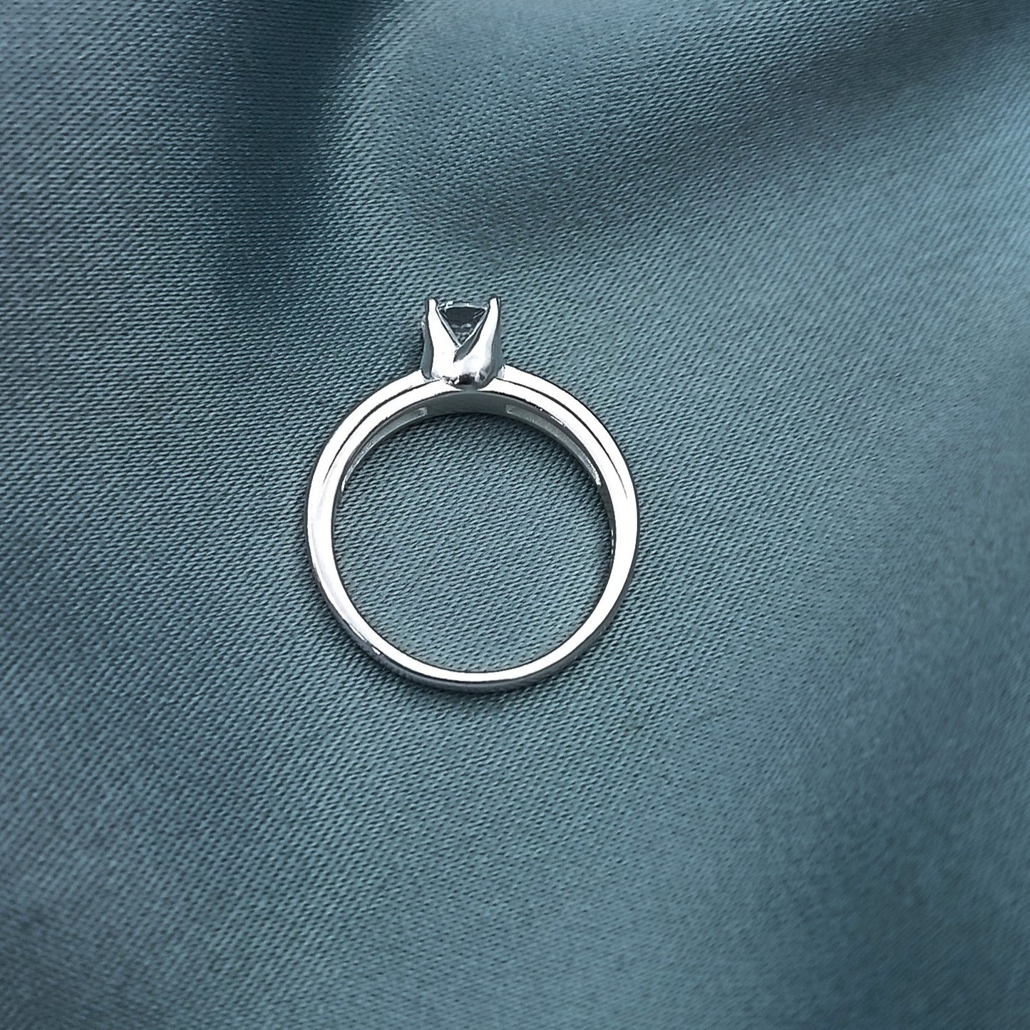 Anillo de Compromiso canal lateral 4mm
