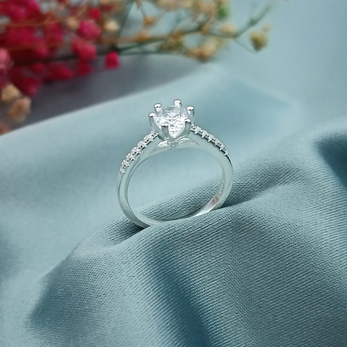 Anillo de compromiso pavé Brillante 10