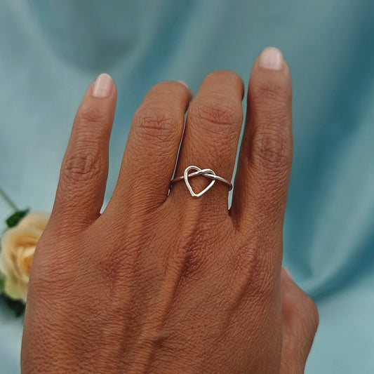 Anillo Corazón entrelazado