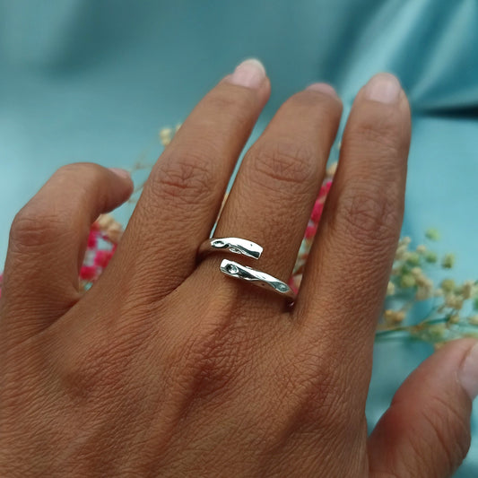 Anillo Cruzado Plata Golpeada