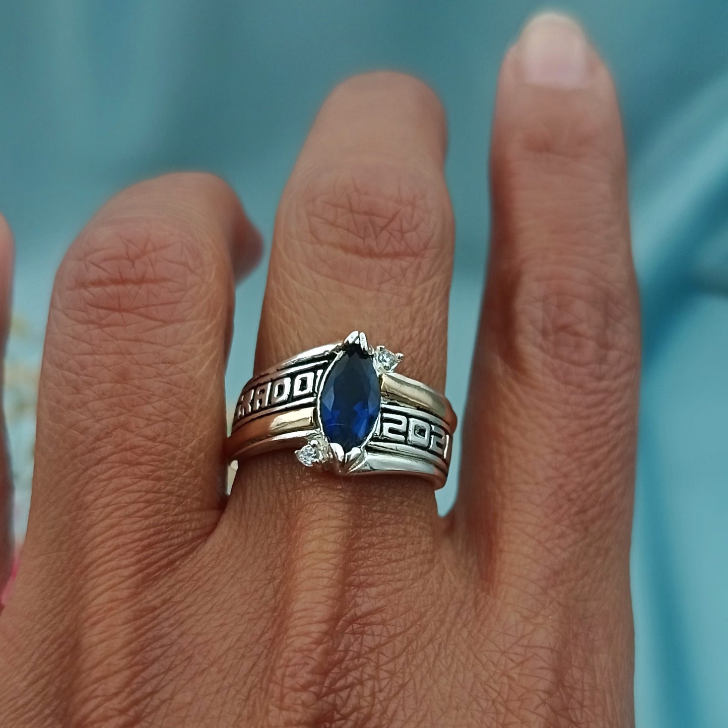 Anillo de Grado Piedra Azul