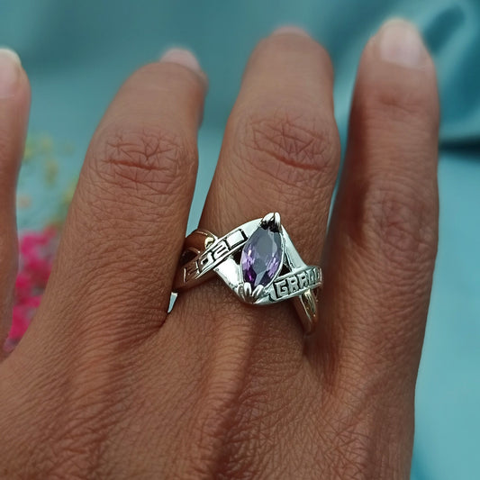 Anillo de Grado Piedra Morada