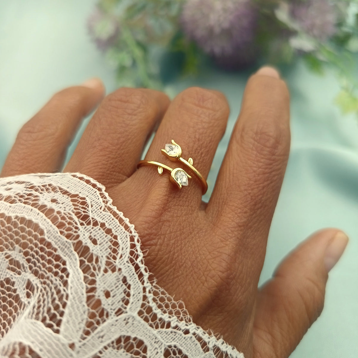 Anillo Tulipanes dorado