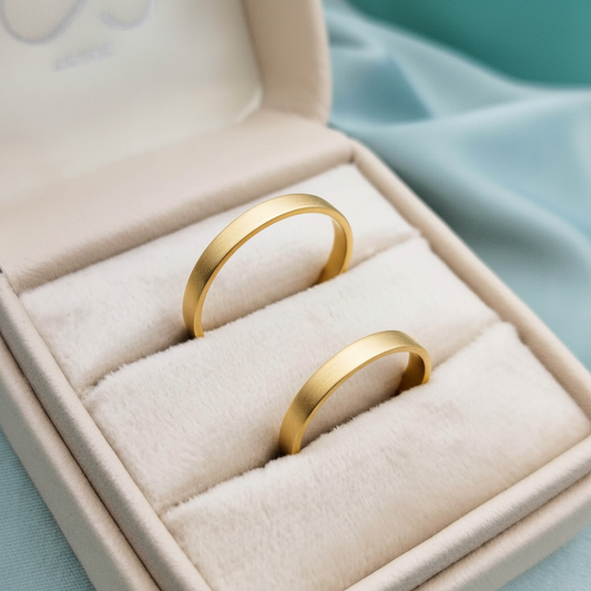 Anillos de matrimonio Classic en oro amarillo 18k mate