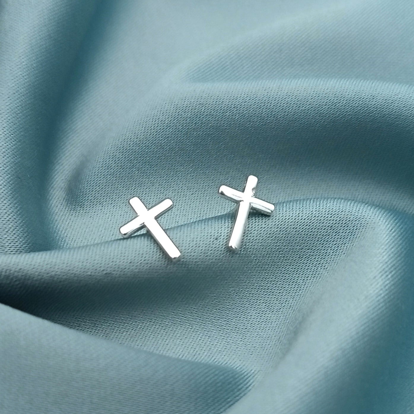 Aretes Cruz