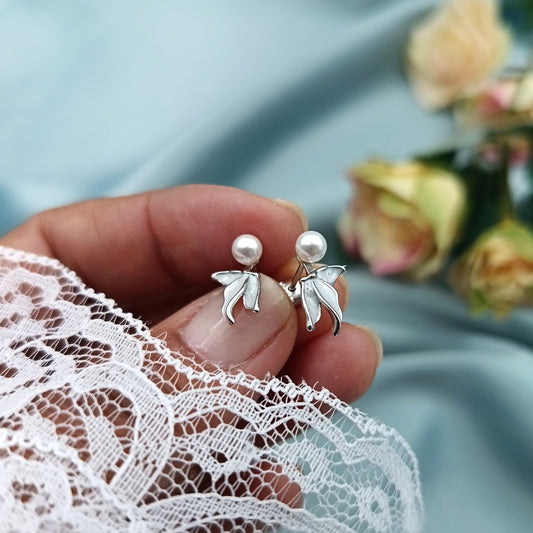 Aretes Perla con hojas