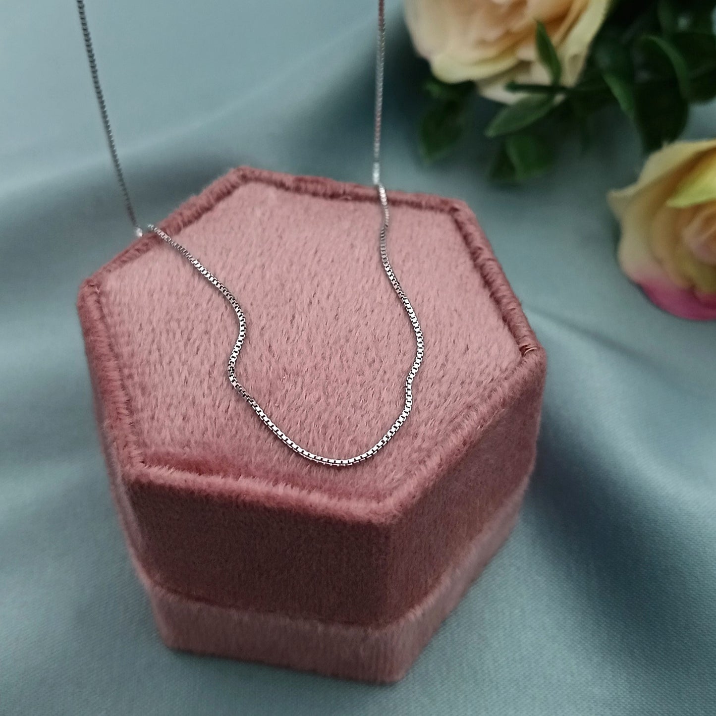 Cadena Veneciana con Baño de Oro Blanco 1mm