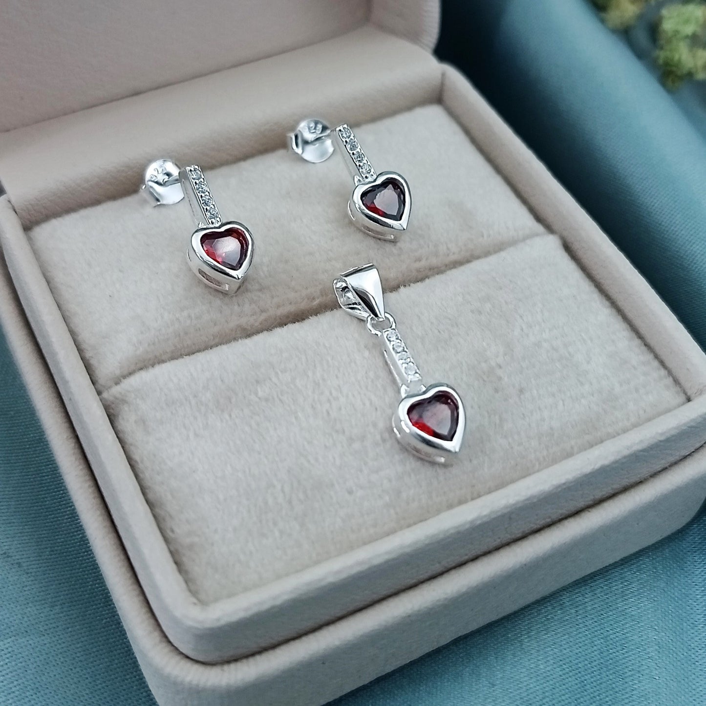 Conjunto de Corazones Rojo