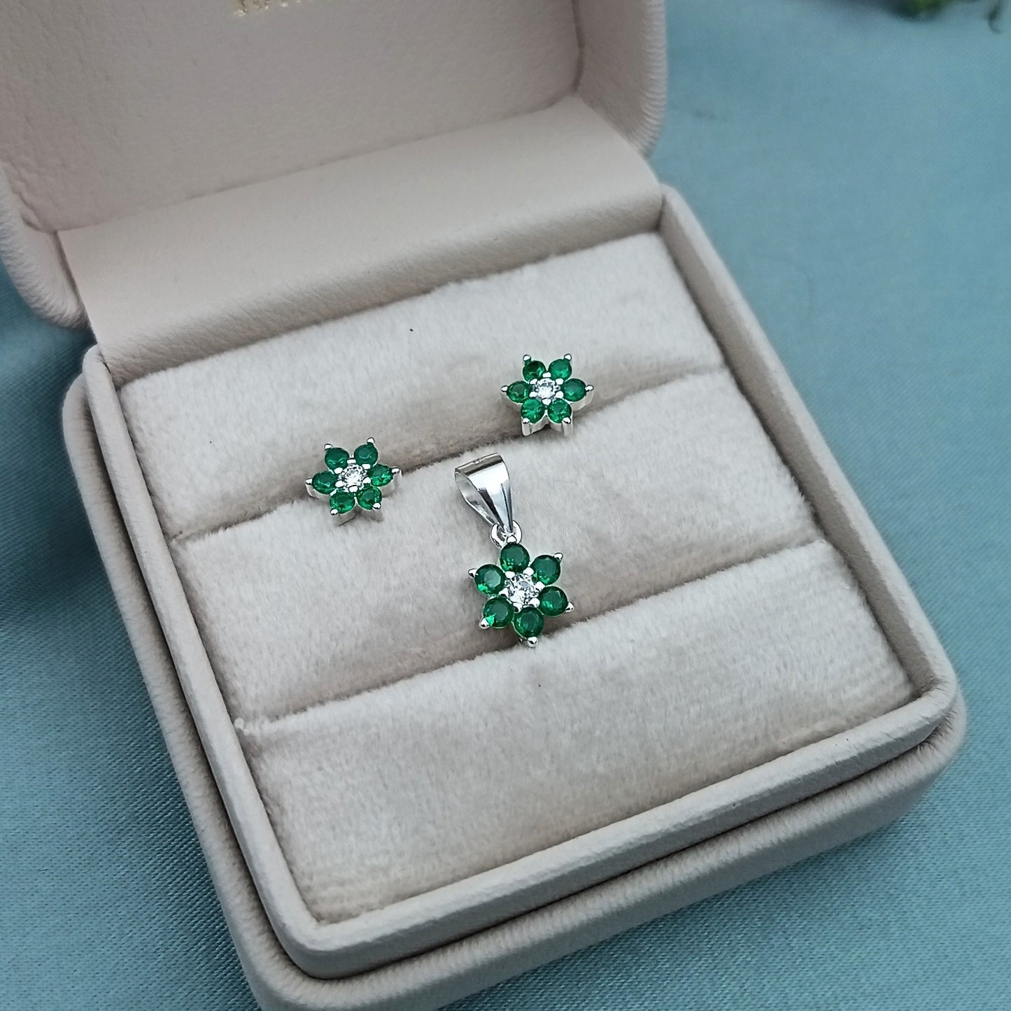 Conjunto Flores Verde