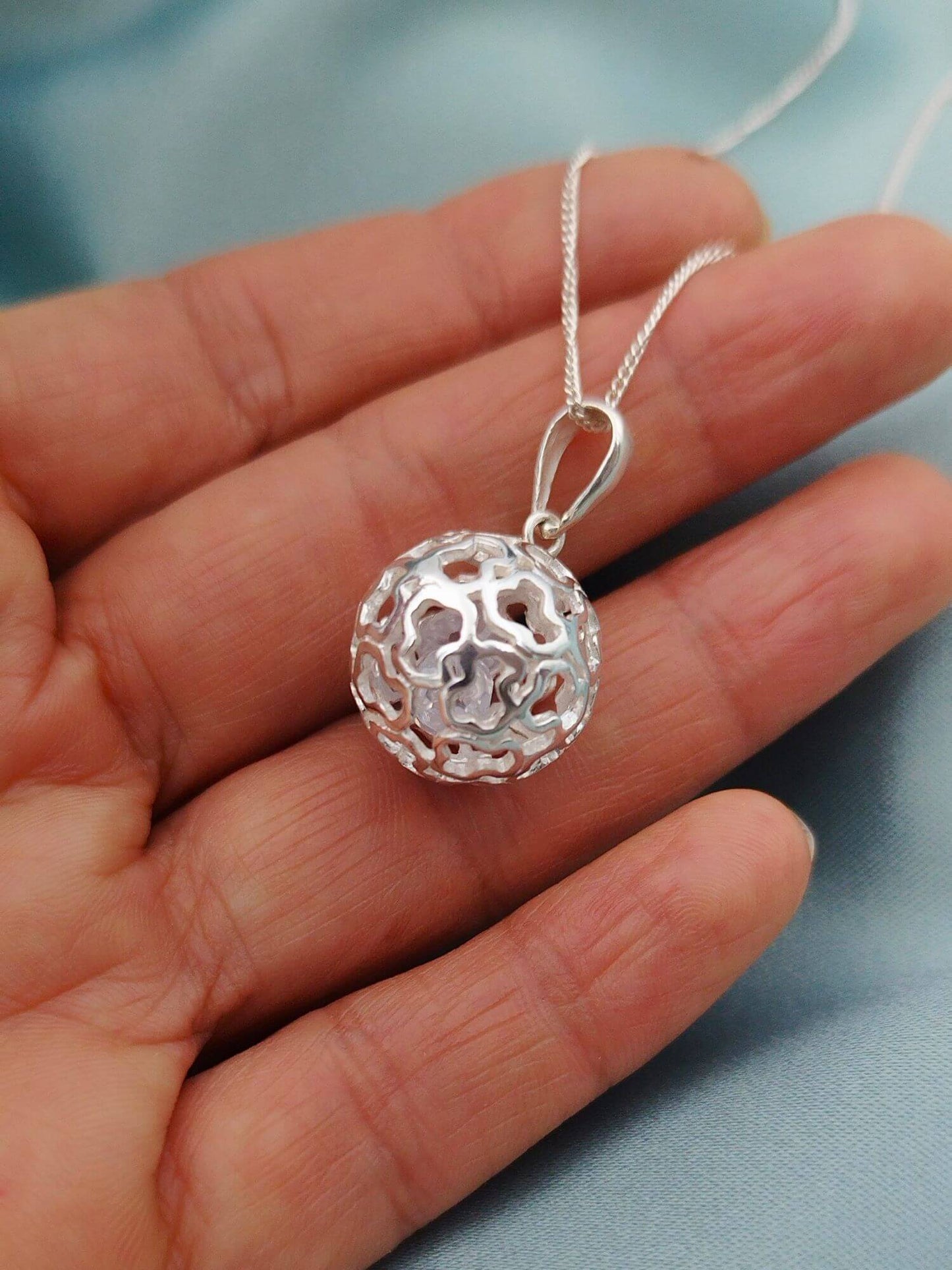 Collar llamador de Ángeles tipo Tous