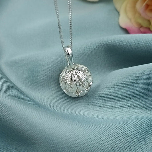 Dije Bola de Filigrana