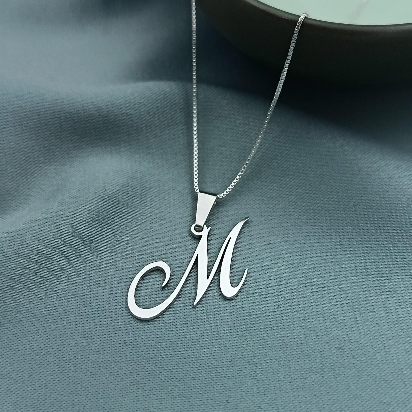 Letra M cursiva 1.5cm