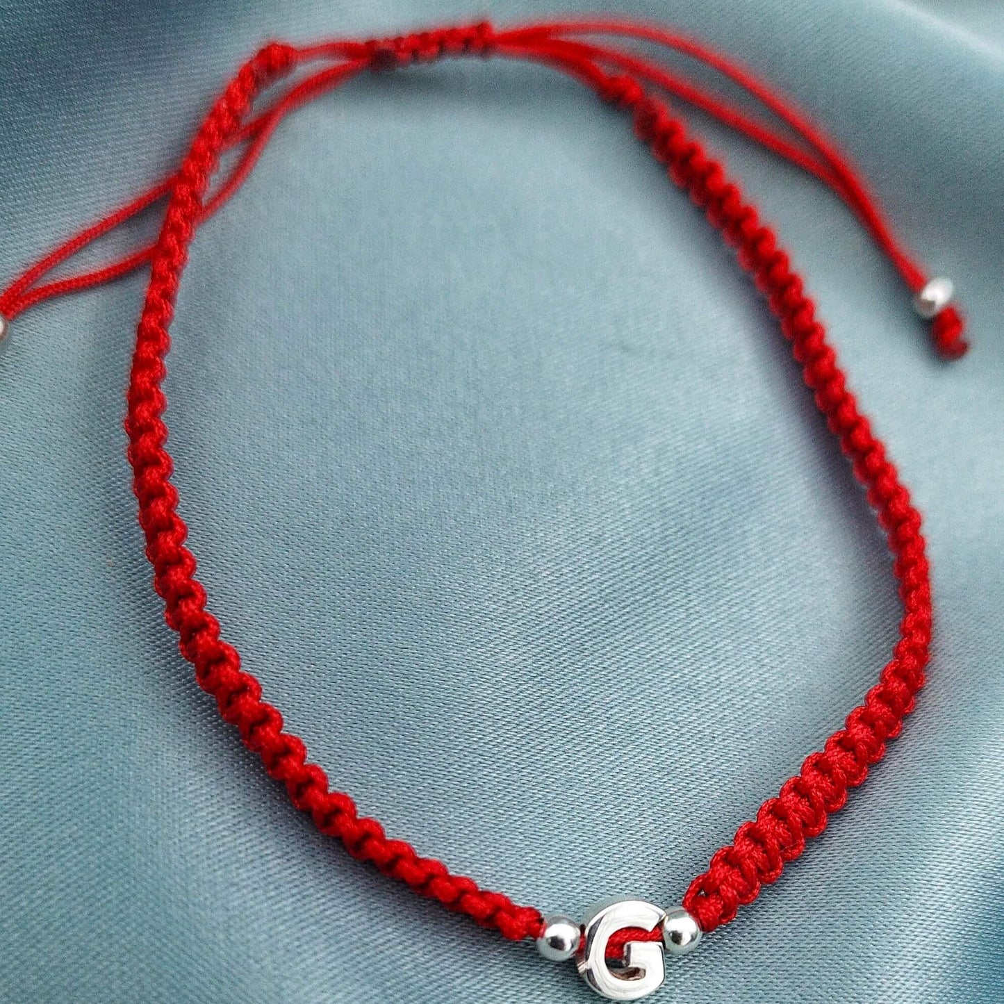 Pulsera Letra Inicial Macramé