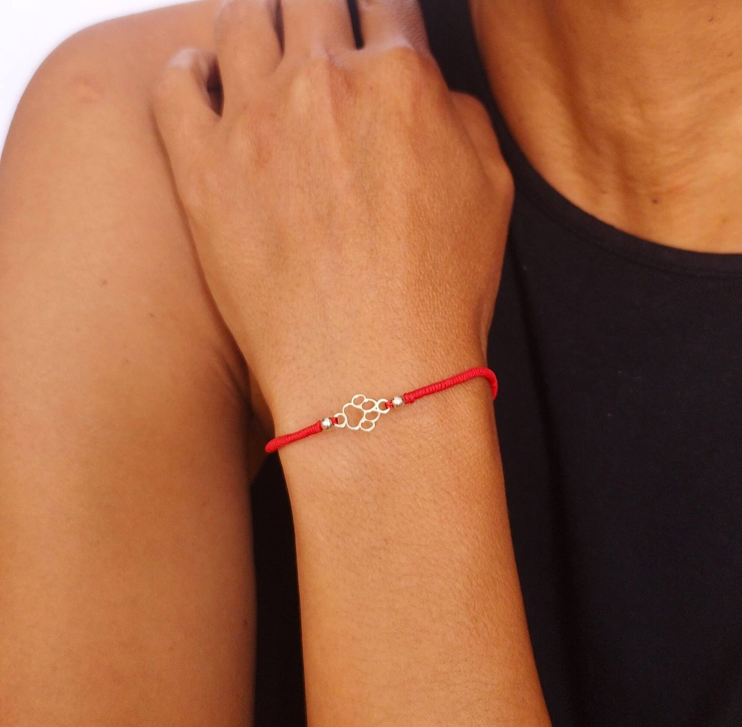 Pulsera macramé Patita de Perro