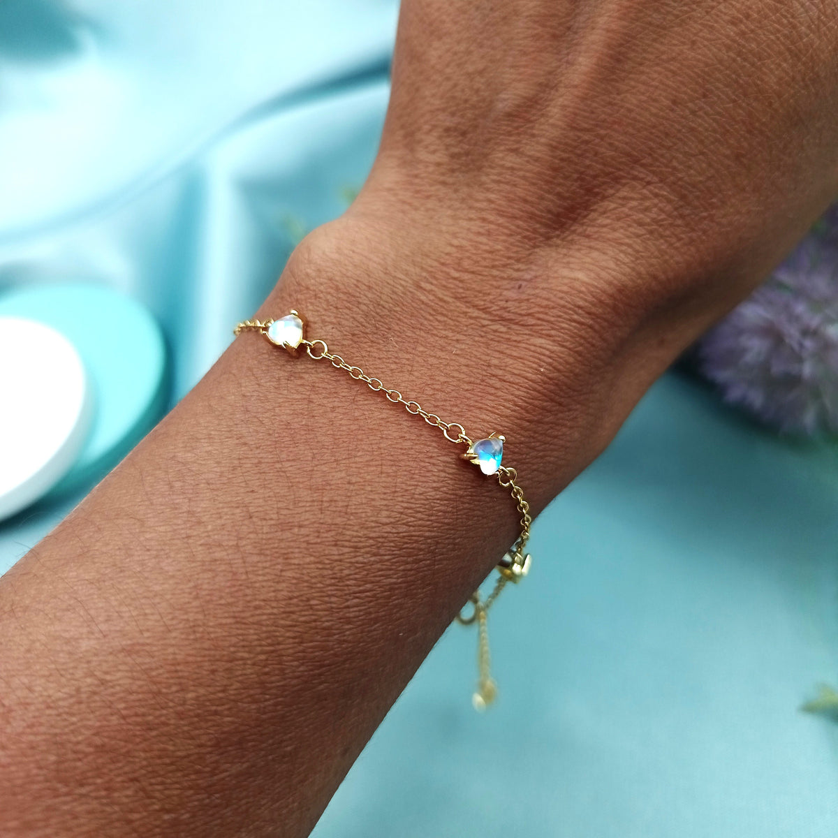 Pulsera Corazones Tornasol Dorada