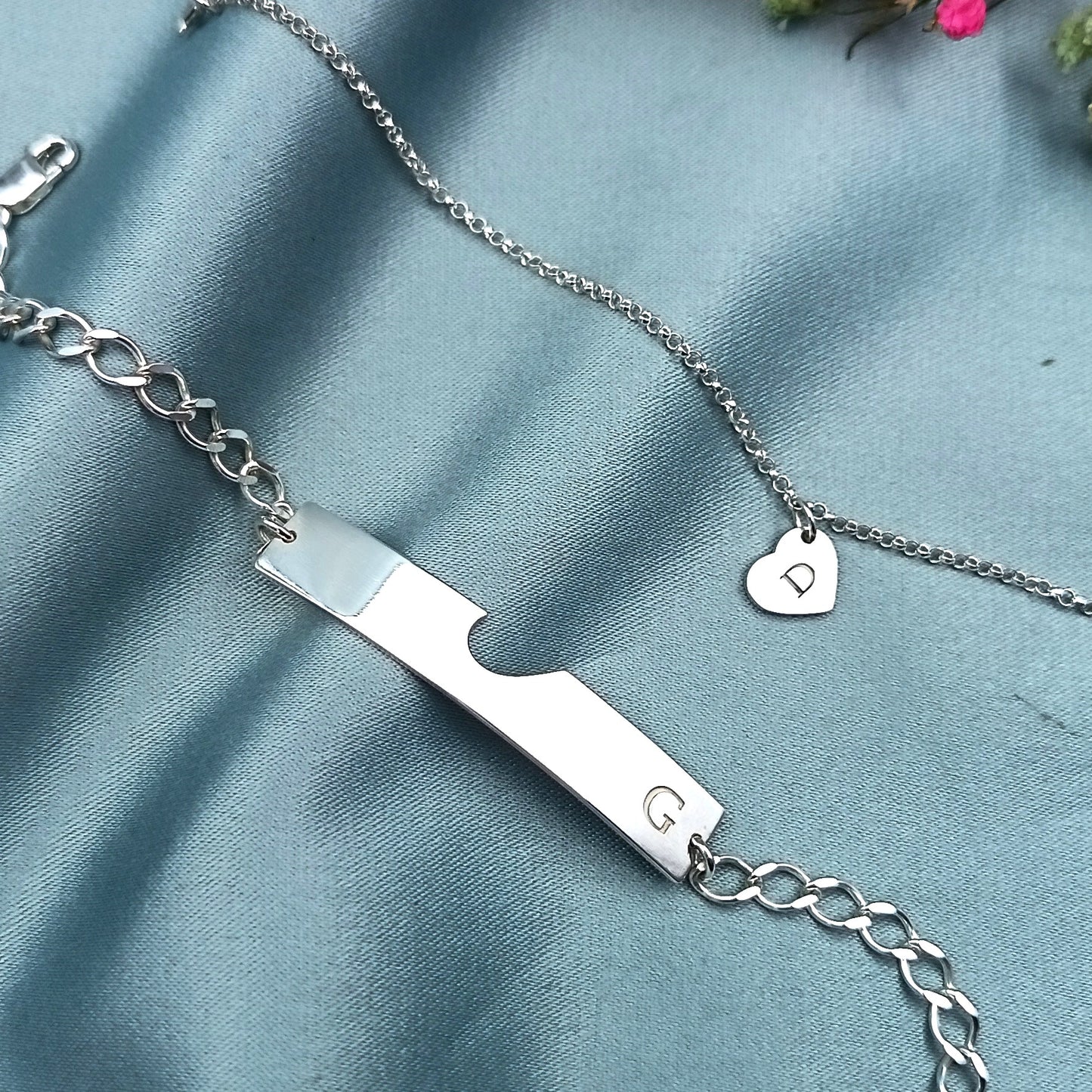 Pulseras Pareja Esclava y Corazón