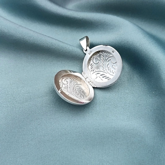 Dije Relicario Labrado