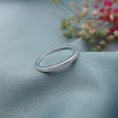 Anillo Medio Sin Fin con Circones y Puntos