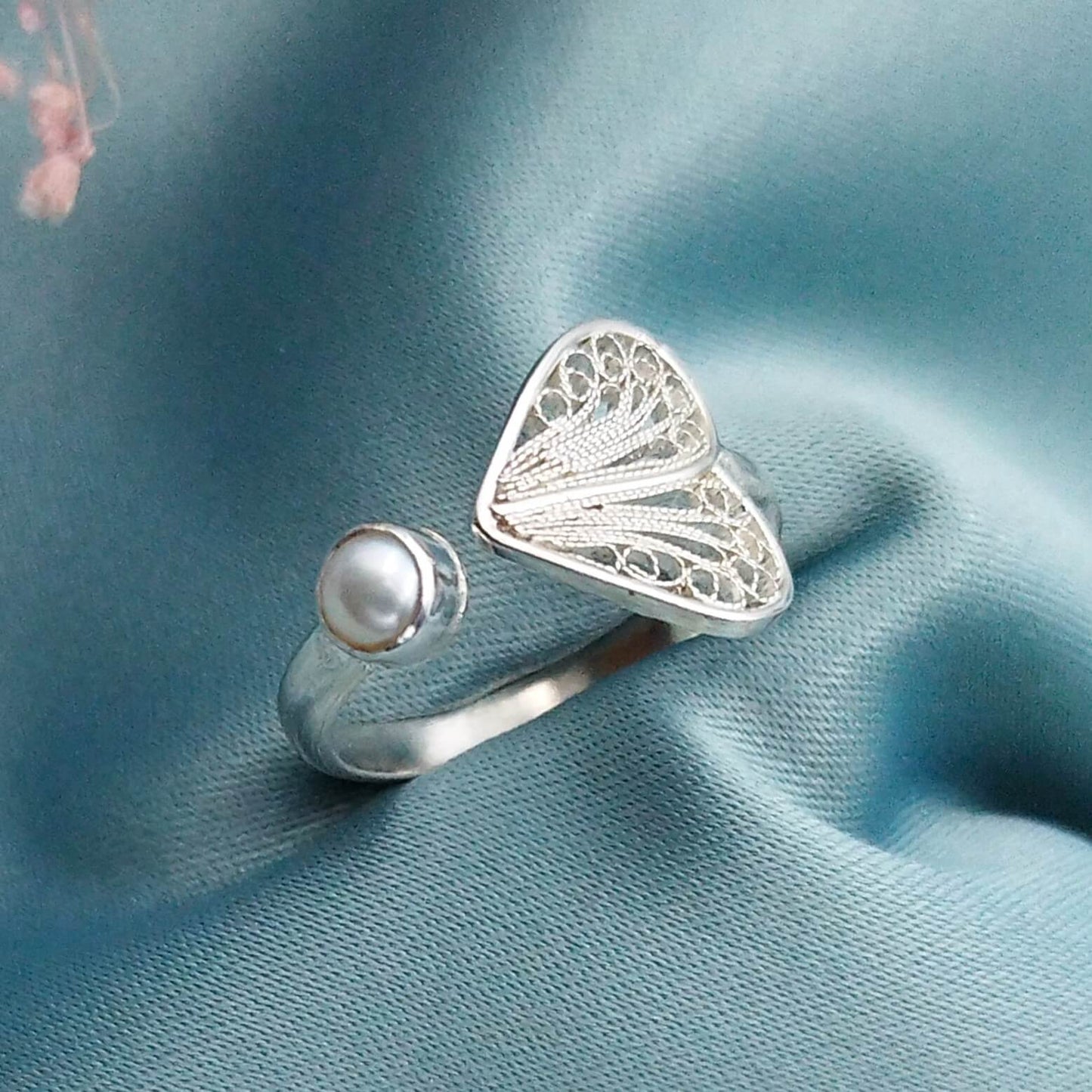 Anillo filigrana Corazón y perla
