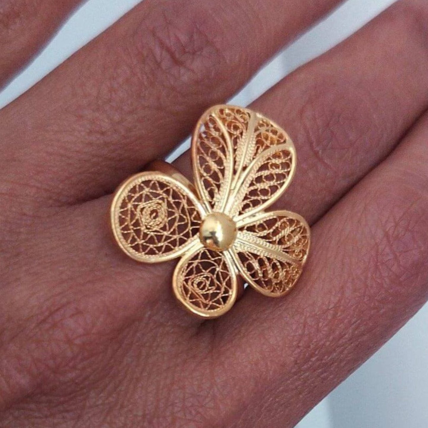 Anillo filigrana Flor dorada